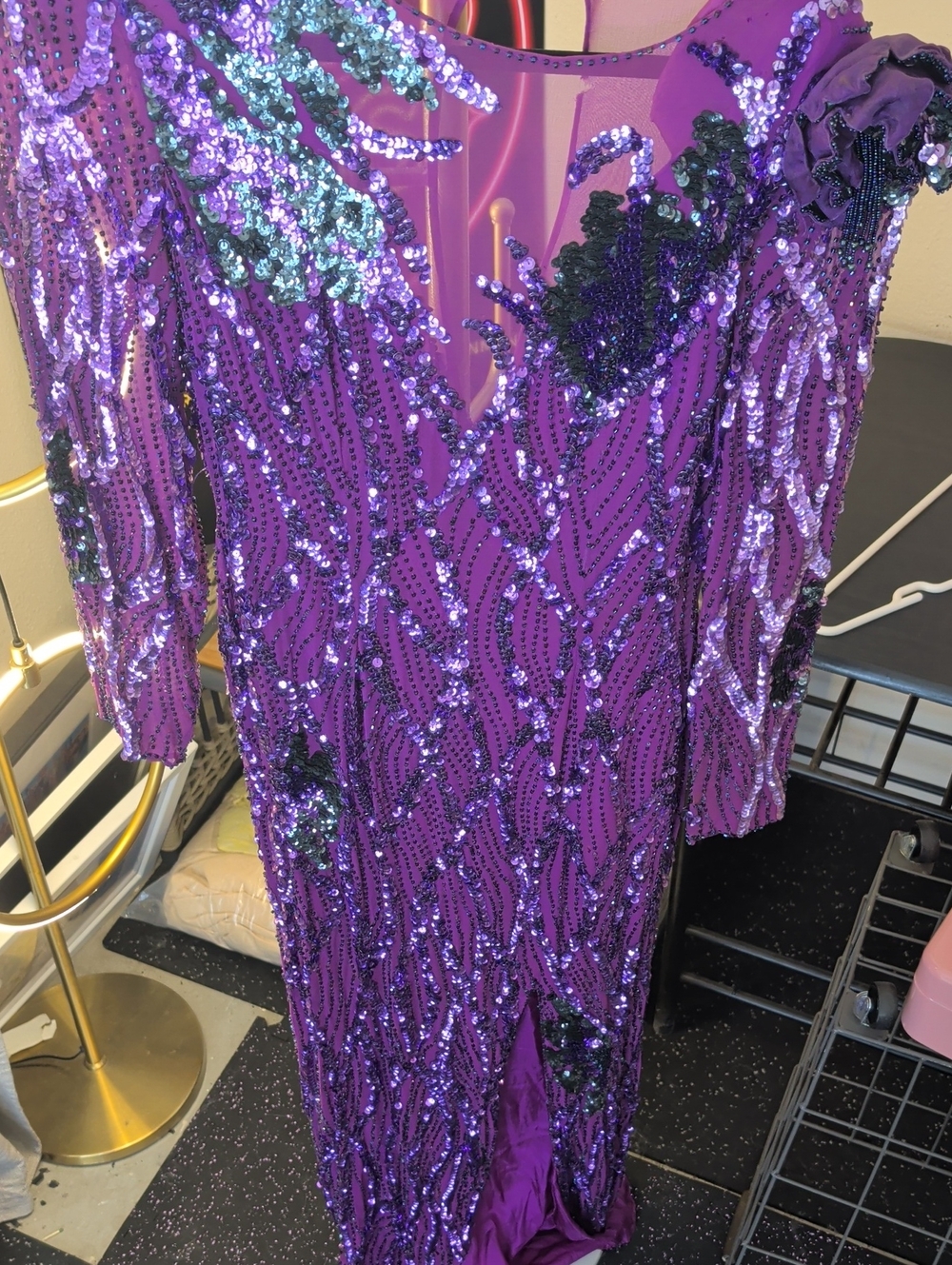 Long Sleeve Purple Sequin Evening Dress - Elegant Sparkle Gown